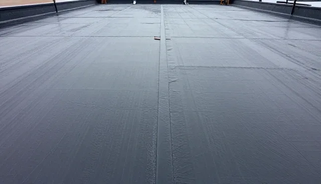 屋面防水施工中材料选择的性能误区分析